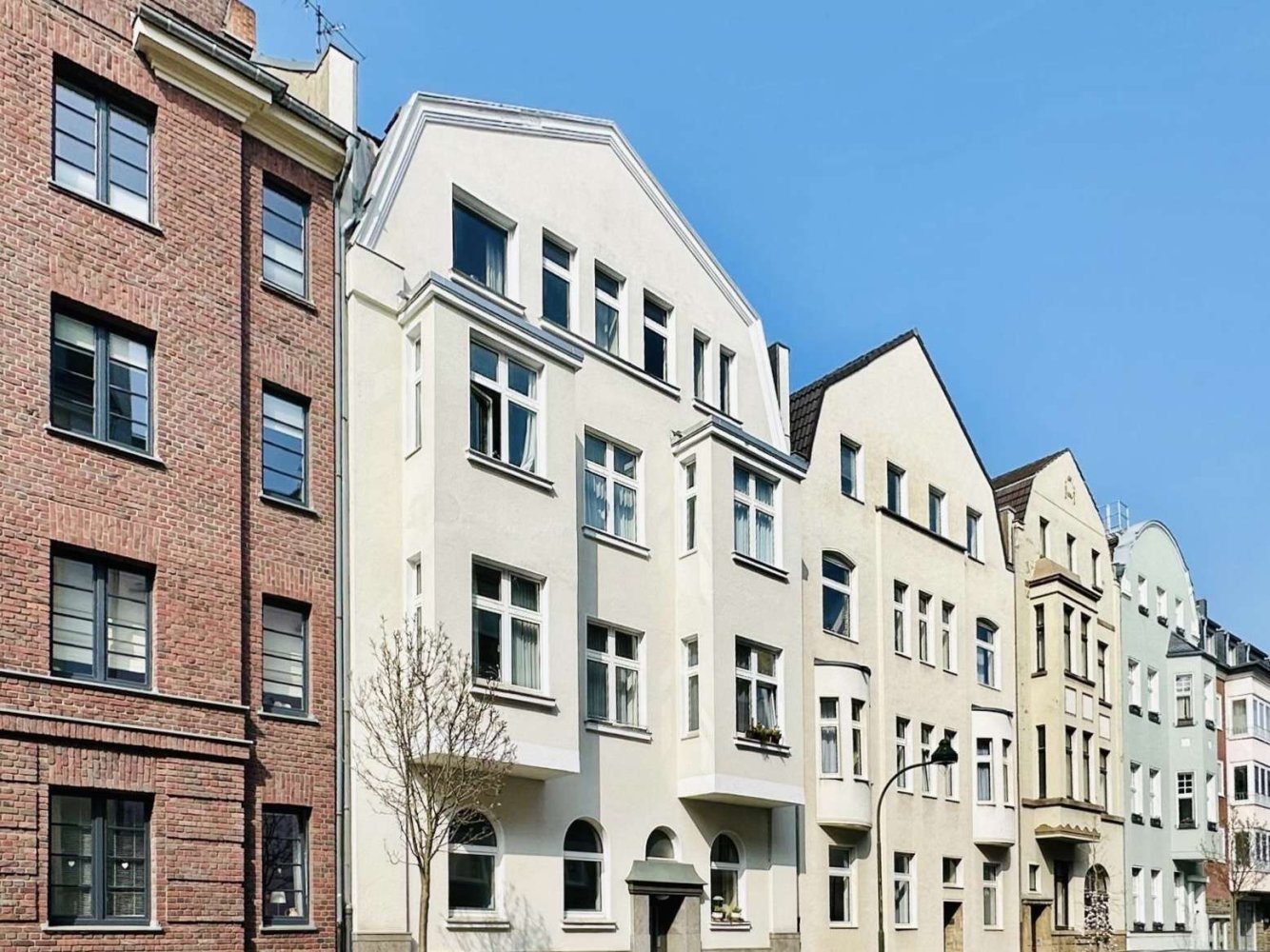 Apartamento de 6 divisões em Dusseldorf, Germany N.º 259361