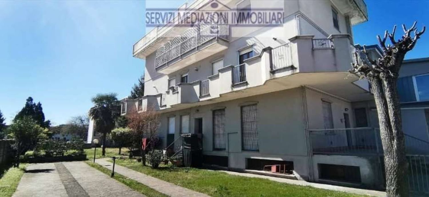2 bedrooms Apartment in Cernusco sul Naviglio, Italy No. 360684