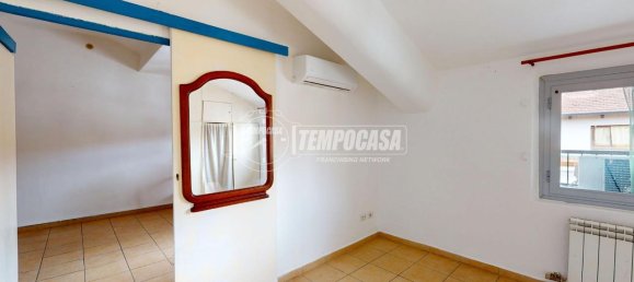 2 rooms Apartment in Milan, Italy No. 242675 5