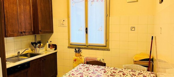 4-salle Appartement à Santa Maria Hoè, Italy No. 3292 25