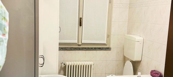 4-salle Appartement à Santa Maria Hoè, Italy No. 3292 34