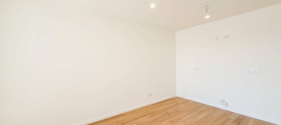 2 rooms Duplex in Dobling, Austria No. 176640 5