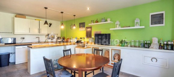 2 bedrooms House in Pisa, Italy No. 349602 6