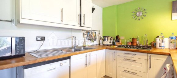 2 bedrooms House in Pisa, Italy No. 349602 7