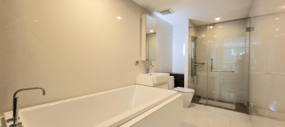 2 bedrooms Condo in Pattaya, Thailand No. 3992 4