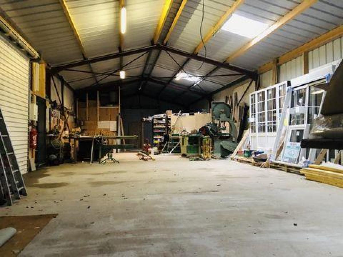 190m² Office in Douarnenez, France No. 18018