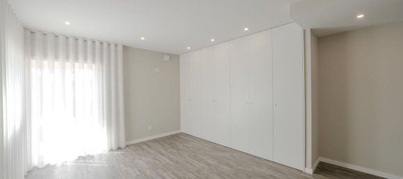 4 غرف نوم منزل في Marinha Grande, Portugal رقم 137802 47