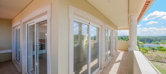 4 غرف نوم منزل في Marinha Grande, Portugal رقم 137802 25