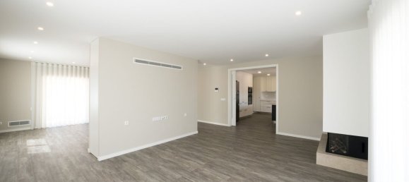 4 غرف نوم منزل في Marinha Grande, Portugal رقم 137802 29