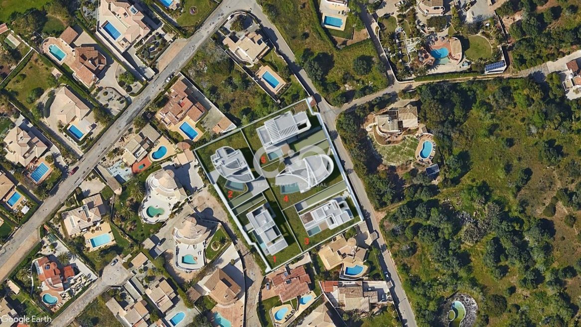  Land in Lagos, Portugal No. 214061