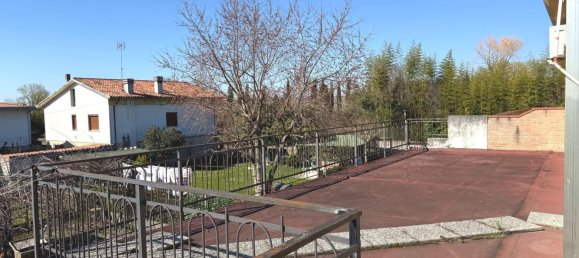 6 rooms House in Udine, Italy No. 43749 10