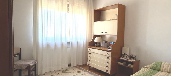 6 rooms House in Udine, Italy No. 43749 5