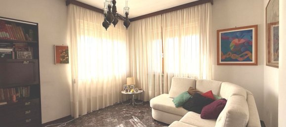 6 rooms House in Udine, Italy No. 43749 4