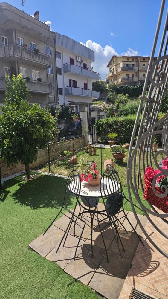 4 bedrooms House in Atessa, Italy No. 357106