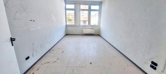 416m² Office in Asti, Italy No. 371486 11