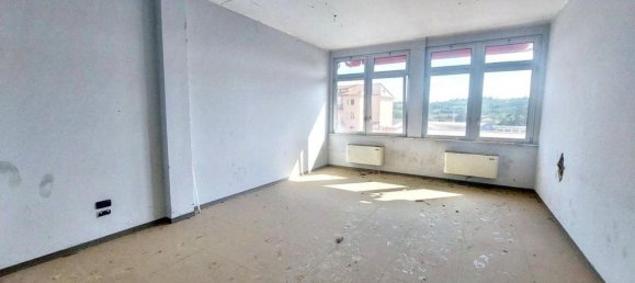 416m² Office in Asti, Italy No. 371486 9