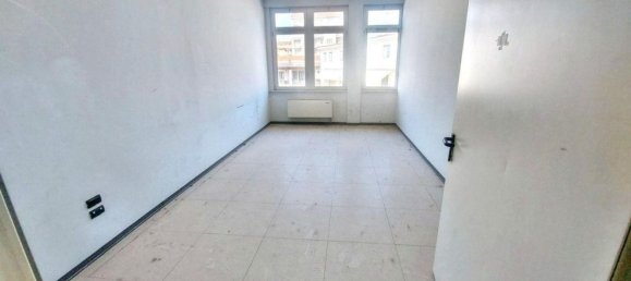 416m² Office in Asti, Italy No. 371486 4