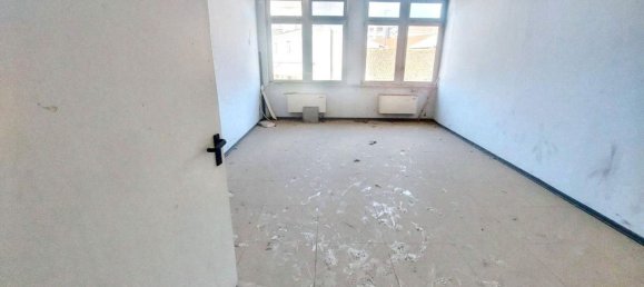 416m² Office in Asti, Italy No. 371486 3