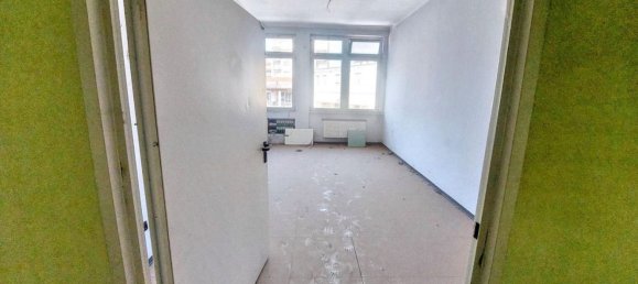 416m² Office in Asti, Italy No. 371486 6