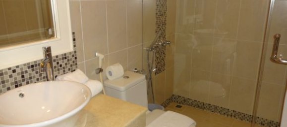 2 Schlafzimmer Wohnung in Hoan Kiem, Vietnam, Nr. 5565 7