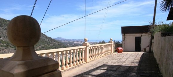 5 bedrooms Villa in Calpe, Spain No. 3474 3