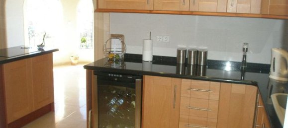 5 bedrooms Villa in Calpe, Spain No. 3474 18