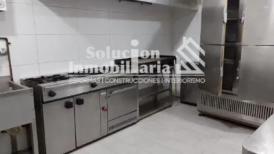 Propiedad comercial en Salamanca, Spain 170 m² No. 80037