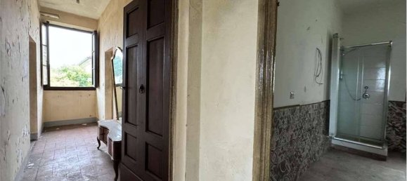 7 Schlafzimmer Villa in Florence, Italy, Nr. 48642 5