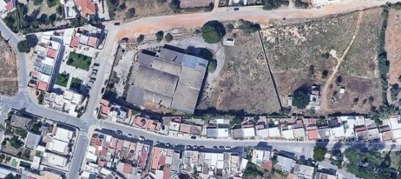 قطعة أرض في Quelfes, Portugal رقم 107842 9