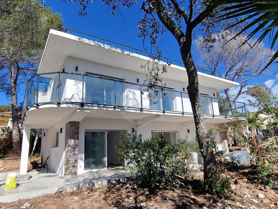 2 غرف نوم شقة في Saint-Raphael, France رقم 347224