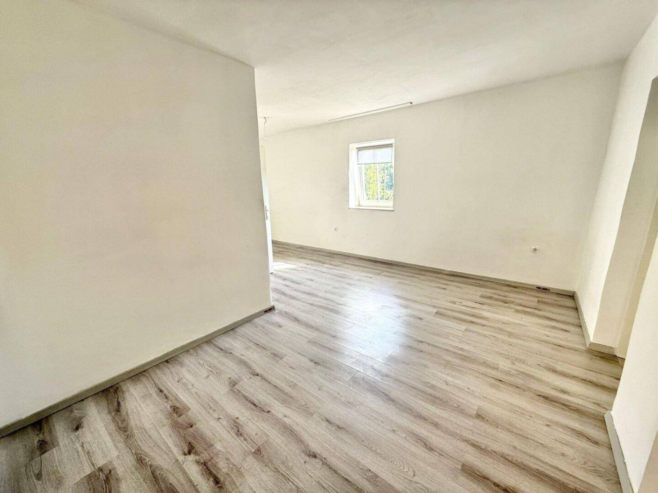 Квартира с 3 комнатами в Ламбах, Австрия № 243902