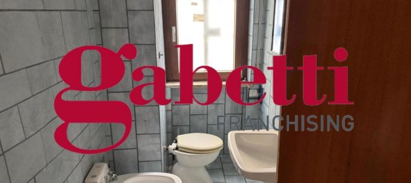 5 rooms Apartment in Caserta, Italy No. 293917 26