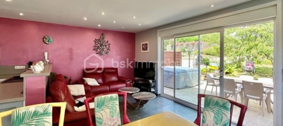 Casa de 4 dormitorios en Sedan, France No. 317310 2