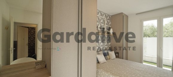 Apartamento de 2 dormitorios en Polpenazze del Garda, Italy No. 266198 32