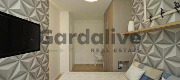 Apartamento de 2 dormitorios en Polpenazze del Garda, Italy No. 266198 30