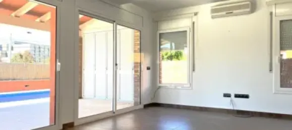 4 غرف نوم منزل في Girona, Spain رقم 143929 43