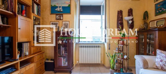 2 chambres Appartement à Rome, Italy No. 291371 8