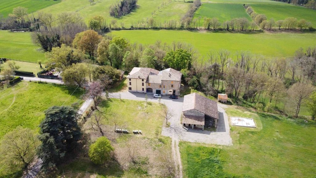 10 bedrooms House in Sala Baganza, Italy No. 367833