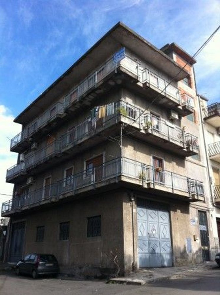 4 rooms Apartment in Paternò, Italy No. 259724