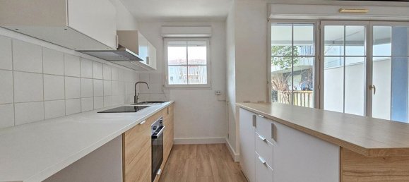 Apartamento de 2 dormitorios en Audenge, France No. 337119 4