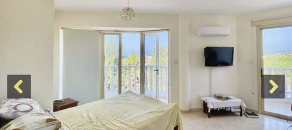 4 dormitorios propiedad comercial en venta en Paphos, Cyprus № 9683 11