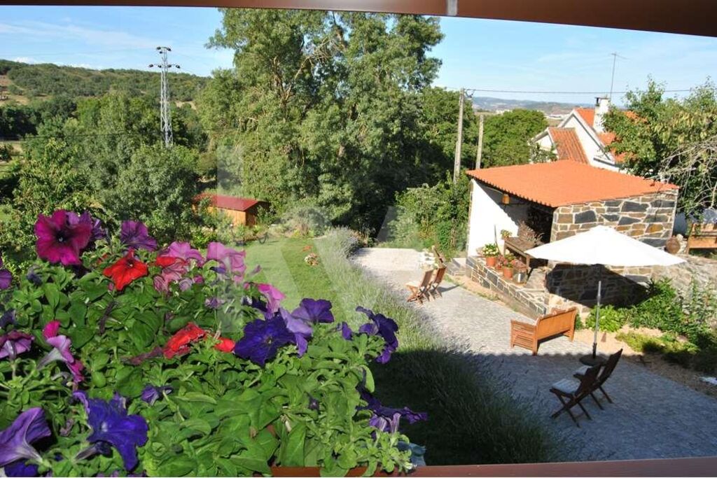 9 bedrooms Hotel in Braganca, Portugal No. 149589