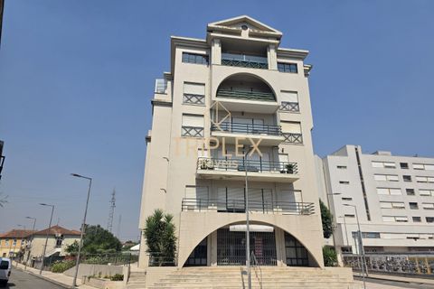 Квартира с 3 спальнями в Трофа, Португалия № 227354