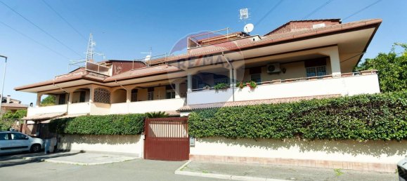 5 rooms Villa in Guidonia Montecelio, Italy No. 5727 40