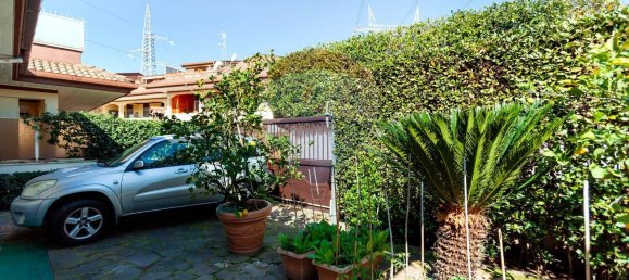 5 rooms Villa in Guidonia Montecelio, Italy No. 5727 8