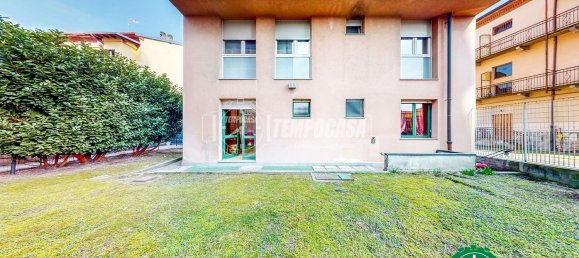 4 rooms Apartment in Alessandria, Italy No. 8470 17