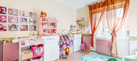 4 rooms Apartment in Alessandria, Italy No. 8470 9