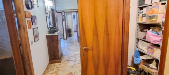5 rooms Apartment in Montespertoli, Italy No. 291025 14