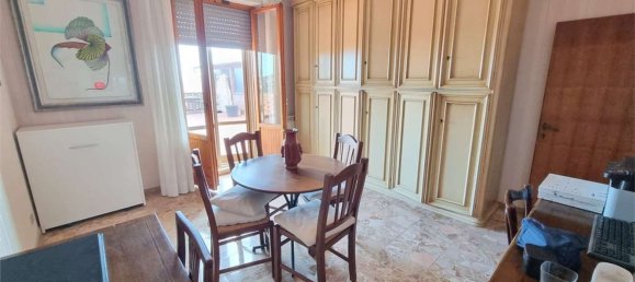 5 rooms Apartment in Montespertoli, Italy No. 291025 11