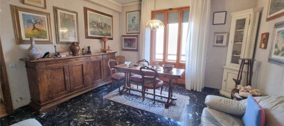 5 rooms Apartment in Montespertoli, Italy No. 291025 6